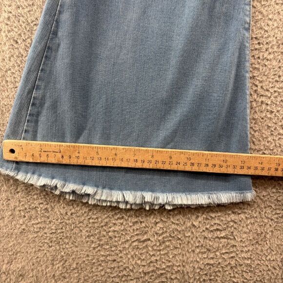 Judy Blue High Rise Raw Hem Flare Jeans Light Wash Stretch Denim Size 1 (25) - Picture 9 of 14